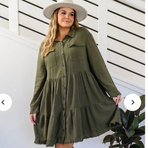 White Birch | Forest Green Tiered Long Sleeve Dress